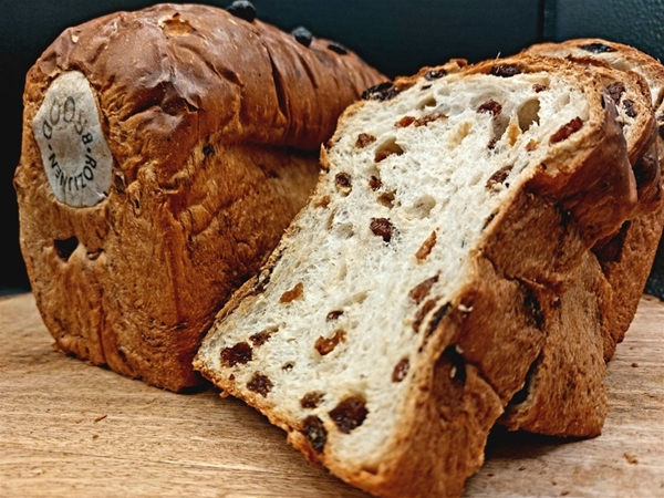 Rozijnenbrood